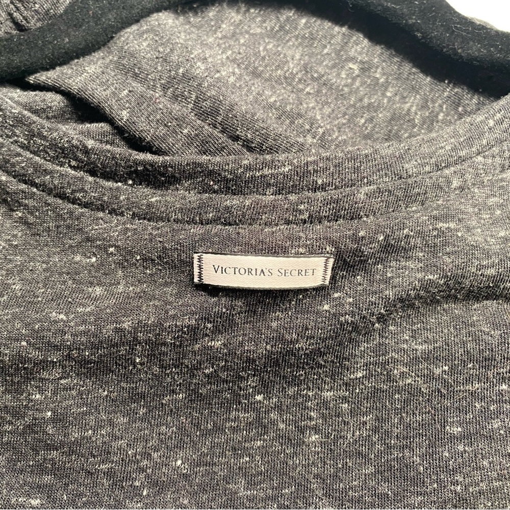 Victoria's Secret Sexy Black Heather V-Neck Quarter Button Down Top Lg Petite A - Picture 3 of 7